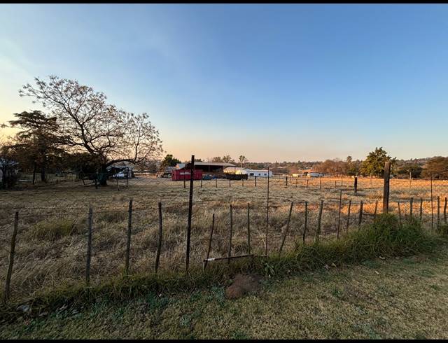 330,000M² VACANT LAND FOR SALE IN GLEN AUSTIN AH